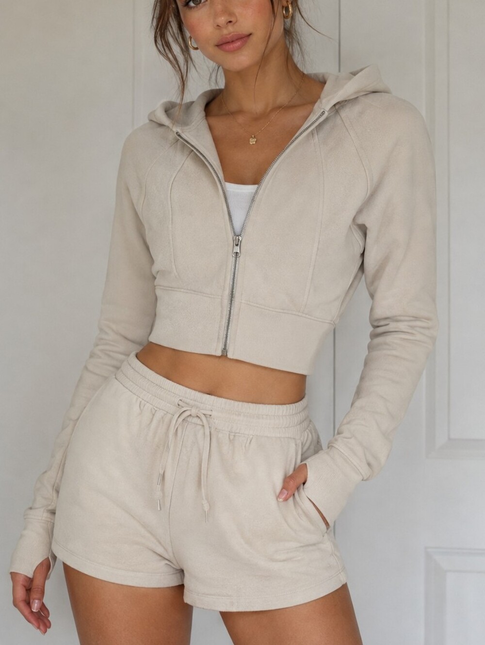 Lululemon Cropped scuba Zip-Up Hoodie Size 2 womens